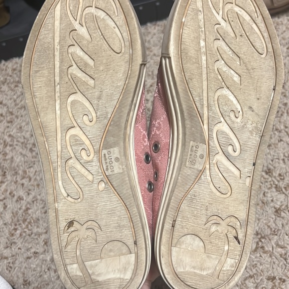 Gucci - Picture 2 of 2